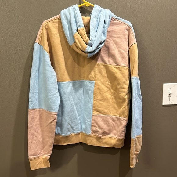 BOGO SALE 🎉 Urban Outfitters BDG Men's Patchwork Hoodie Sweatshirt Small Pastel - Picture 5 of 5